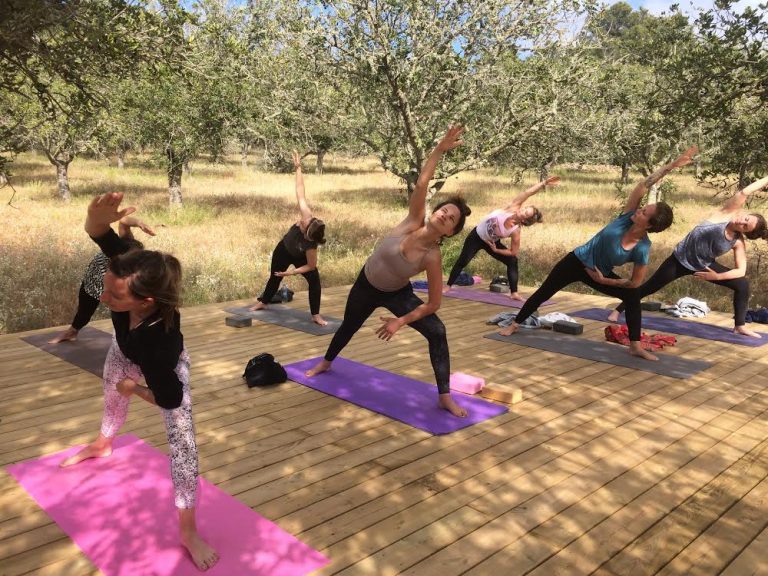 Yoga Retreat November 2018 The Mountain